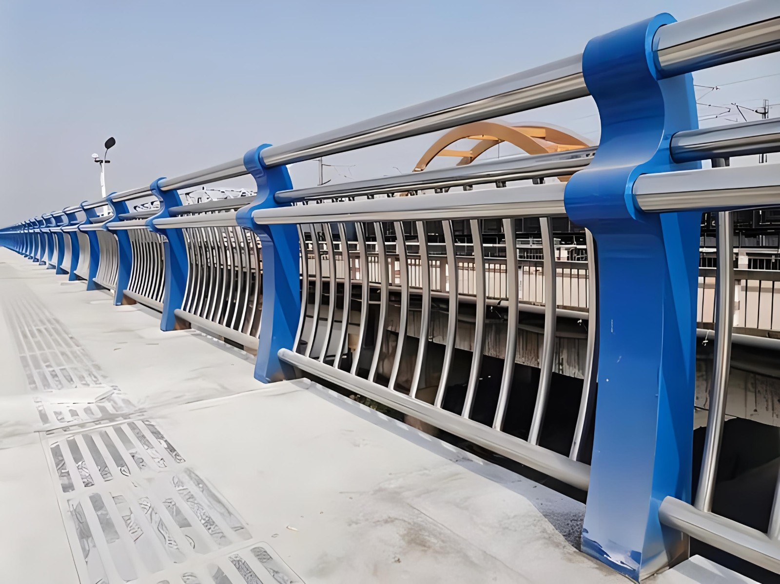 南川不锈钢复合管护栏制造工艺要求及其重要性